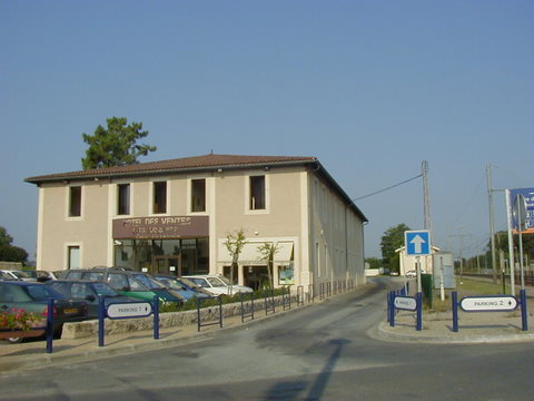 ETUDE BARRA - HOTEL DES VENTES DES GRAVES 33640 PORTETS